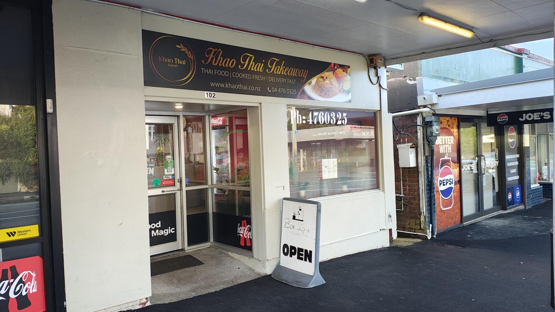 Khao Thai Takeaway storefront in Karori