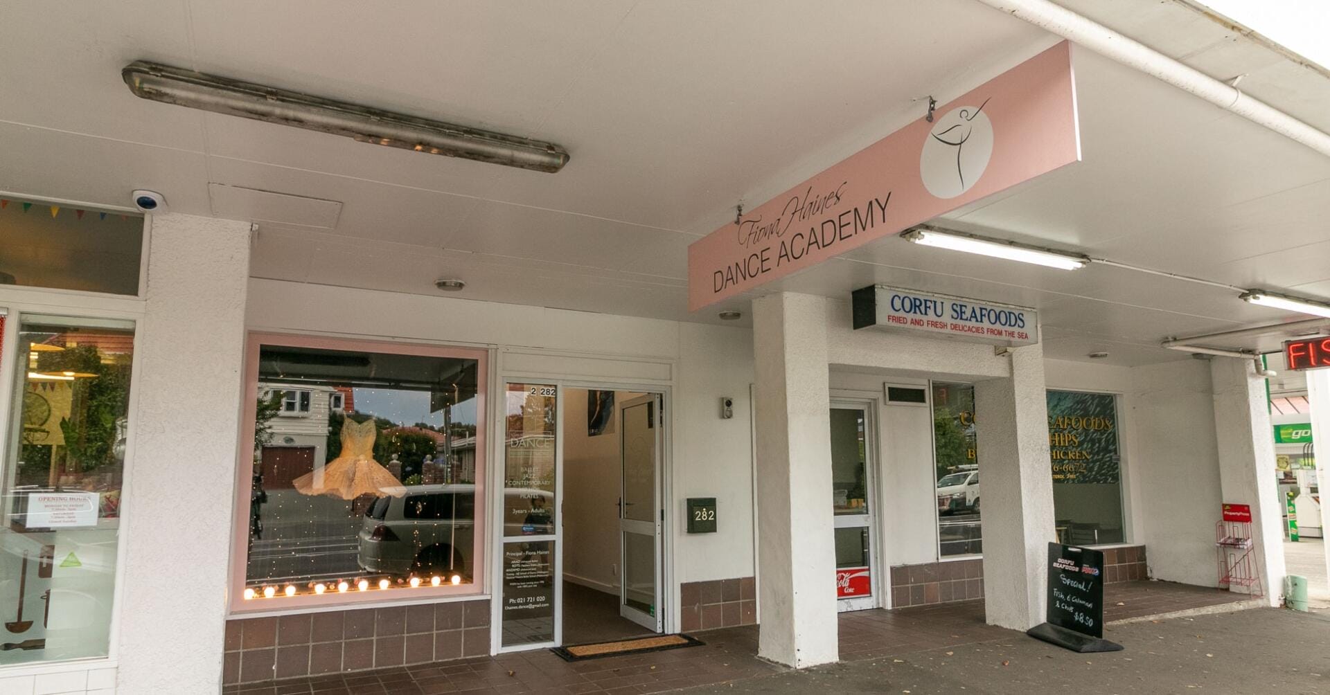 Exterior photo of Fiona Haines Dance Academy