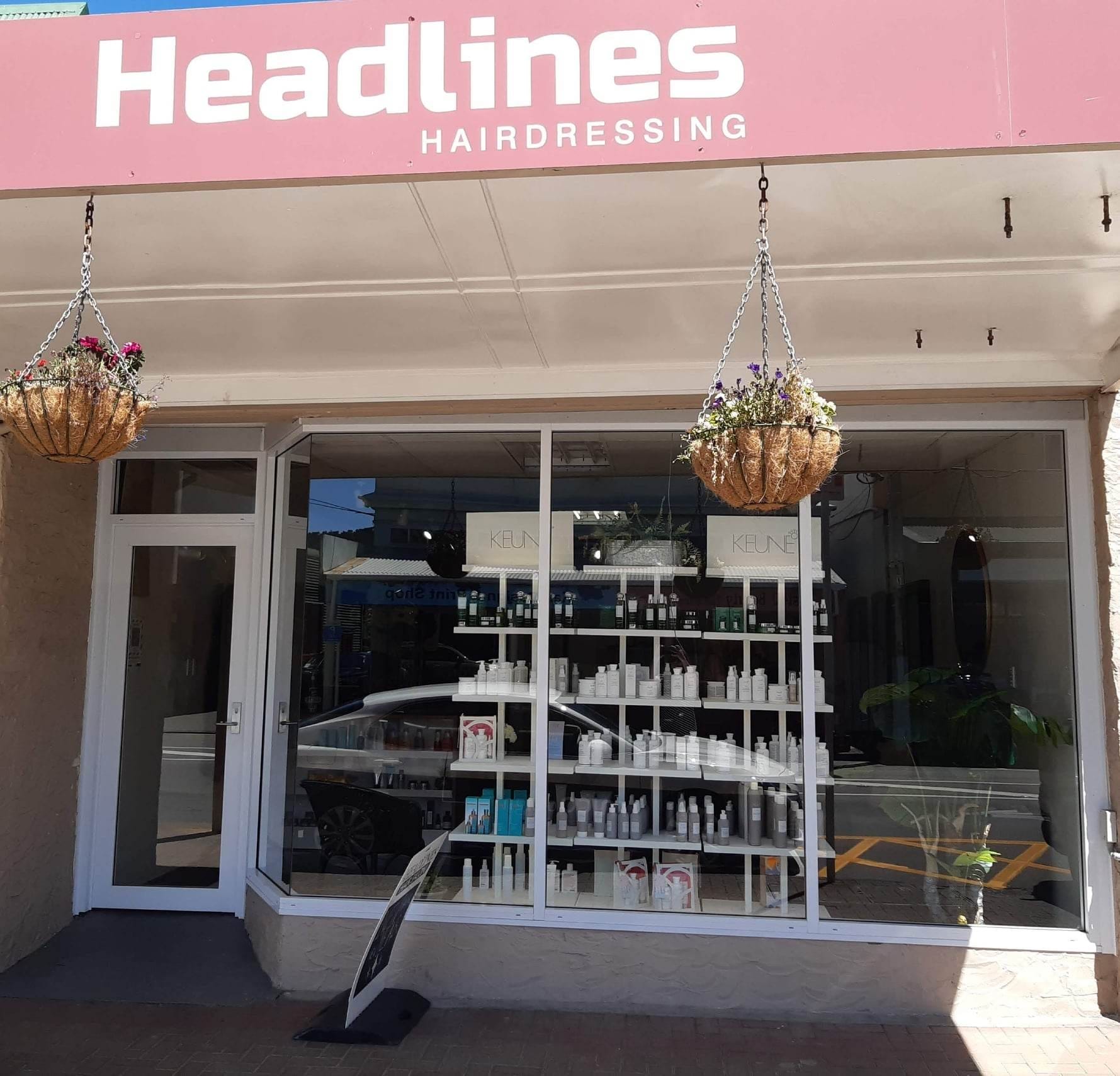 exterior-photo-of-headlines-hairdressing