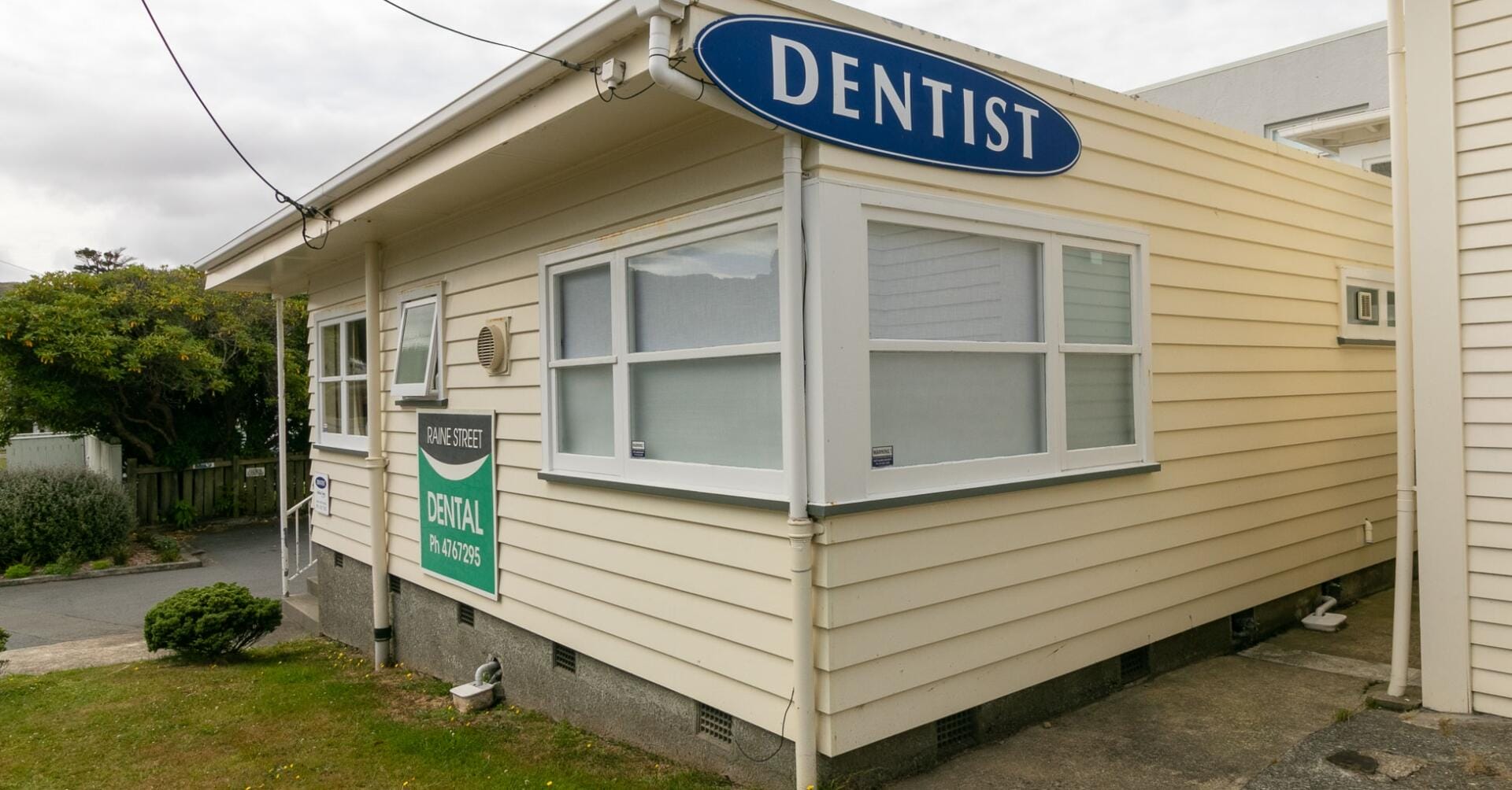 Exterior photo of Raine St Dental